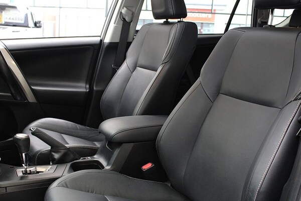 Used Toyota RAV4 2016 for sale - 76173088: Photo 23