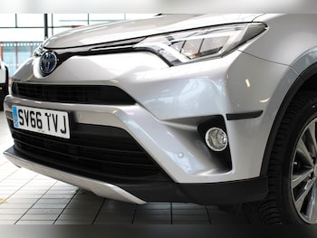 Used Toyota RAV4 2016 for sale - 76173088: Photo 3