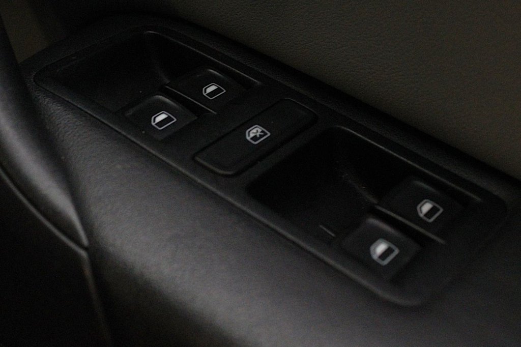 Used Volkswagen Polo 2016 for sale - 77621202: Photo 38