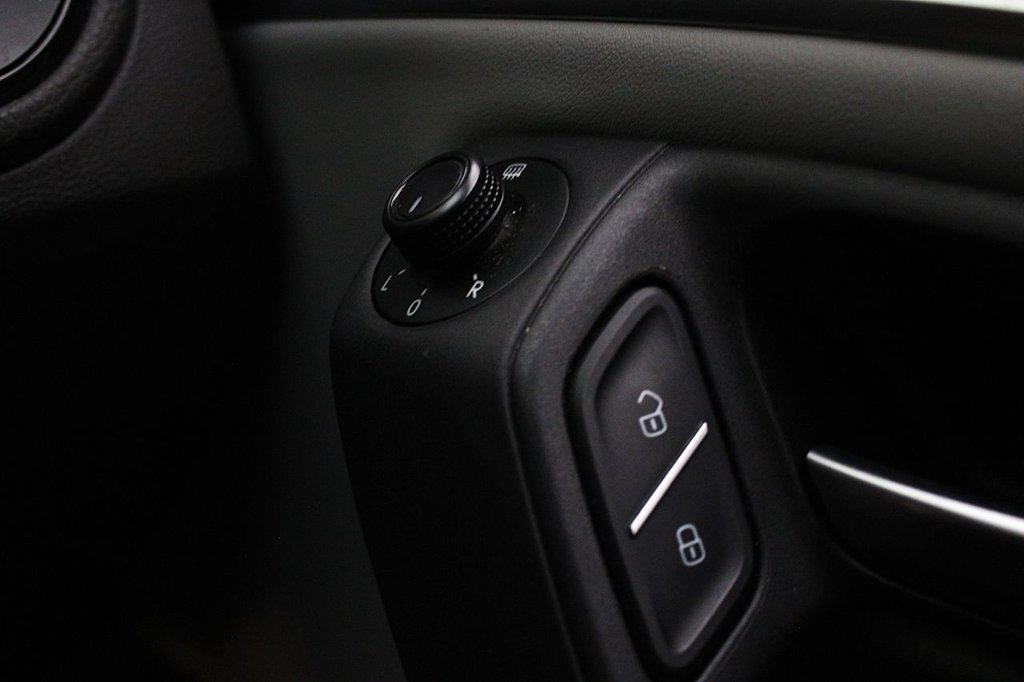 Used Volkswagen Polo 2016 for sale - 77621202: Photo 39