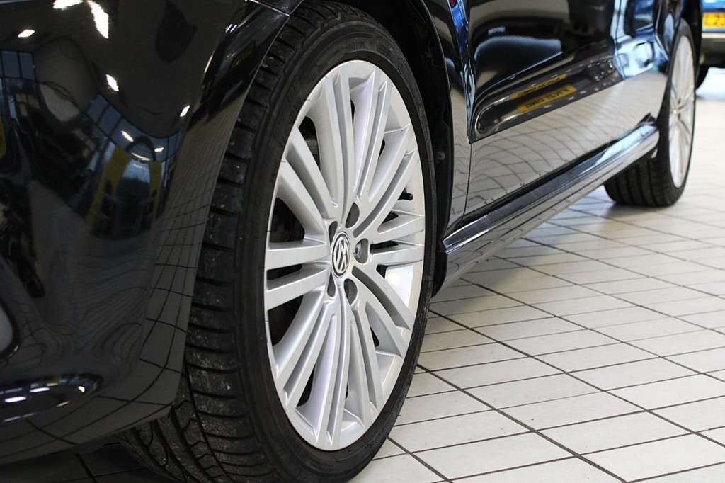 Used Volkswagen Polo 2016 for sale - 77621202: Photo 6