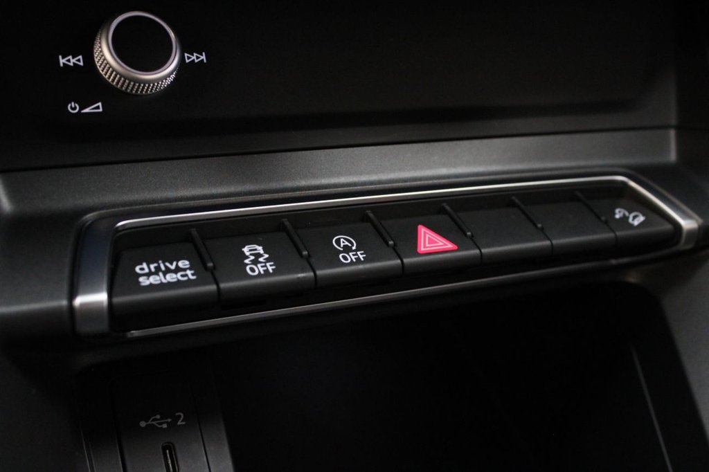 Used Audi Q3 2021 for sale - 77231420: Photo 35