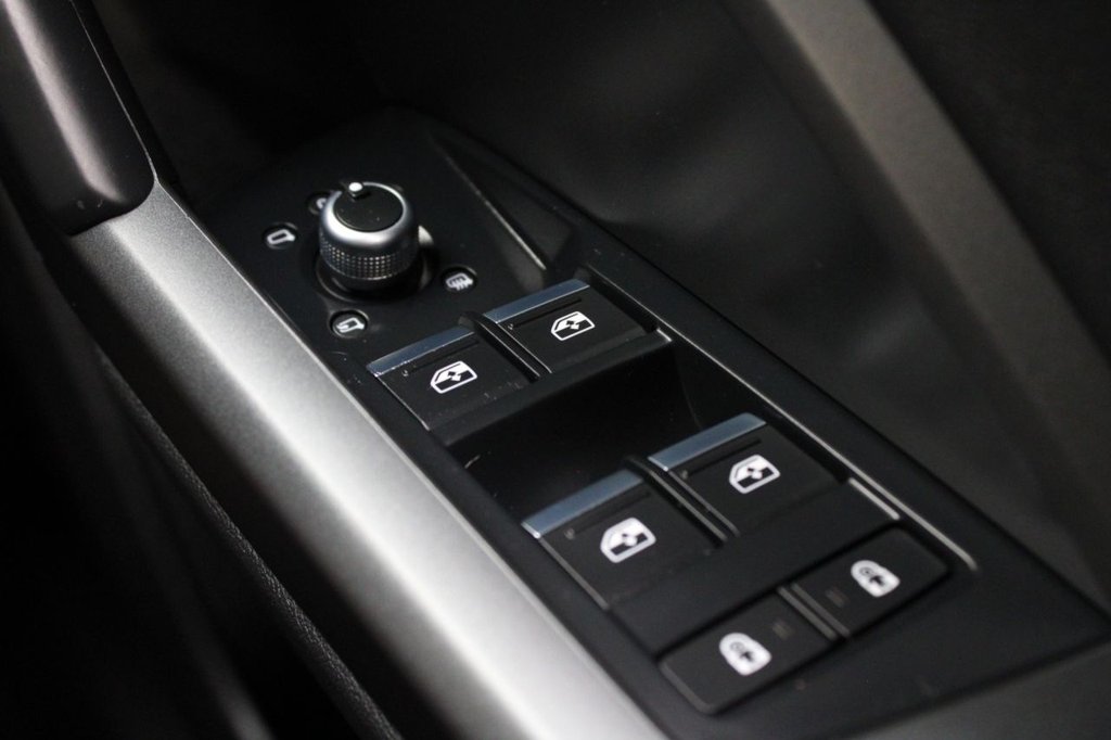 Used Audi Q3 2021 for sale - 77231420: Photo 45