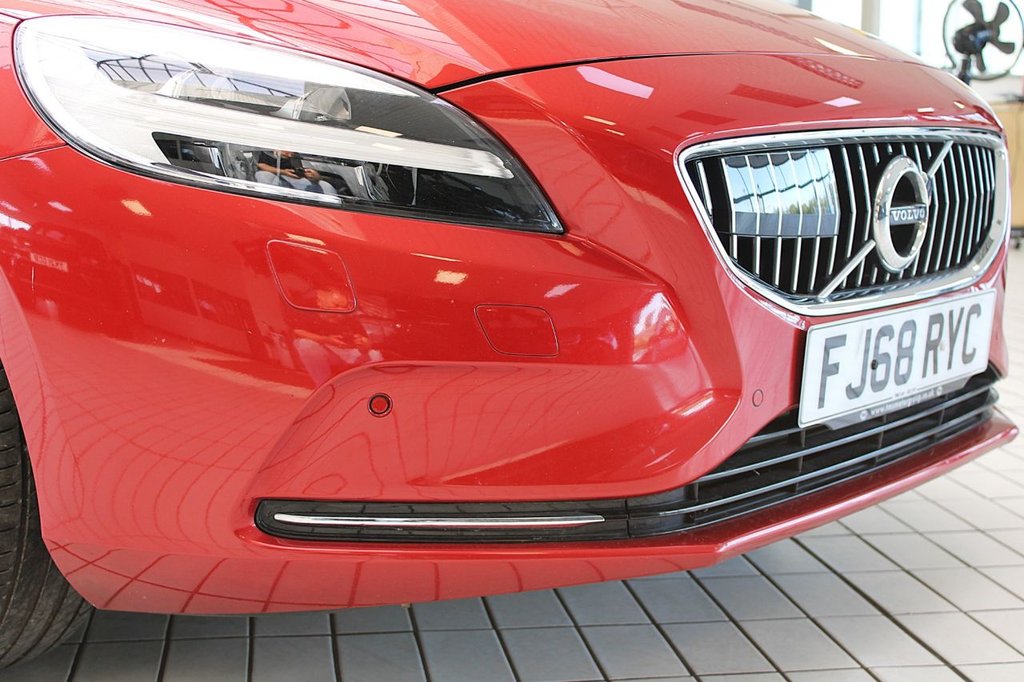 Used Volvo V40 2018 for sale - 77507048: Photo 9