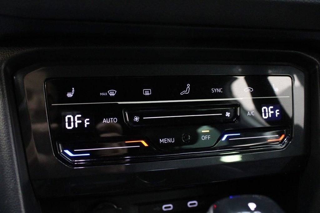 Used Volkswagen Tiguan 2020 for sale - 77231437: Photo 33