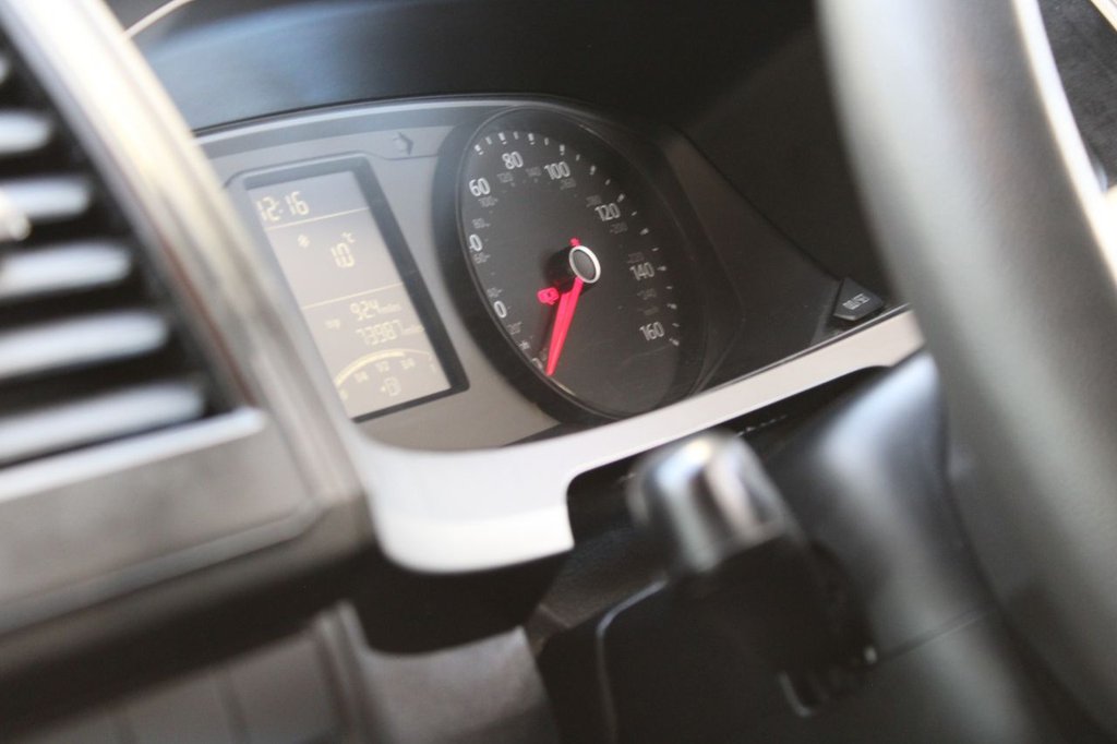 Used Volkswagen Transporter 2016 for sale - 77231469: Photo 25