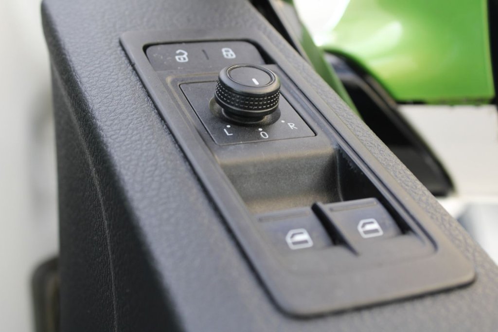 Used Volkswagen Transporter 2016 for sale - 77231469: Photo 29