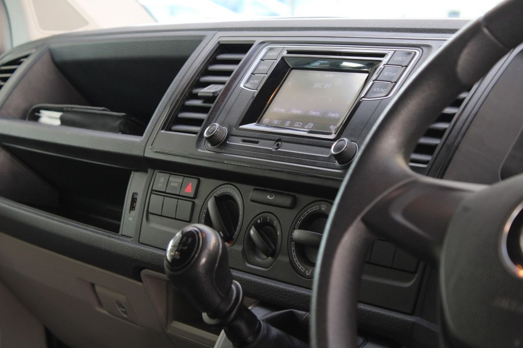 Used Volkswagen Transporter 2016 for sale - 77231469: Photo 30