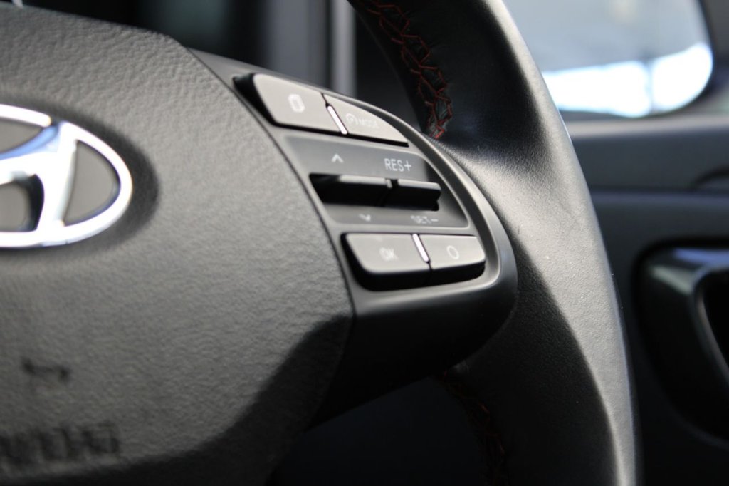 Used Hyundai i10 2023 for sale - 77231435: Photo 33