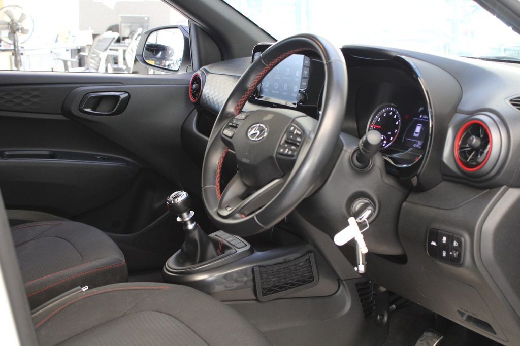 Used Hyundai i10 2023 for sale - 77231435: Photo 38