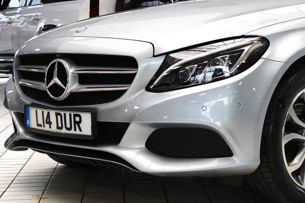 Used Mercedes-Benz C Class 2015 for sale - 77231430: Photo 5