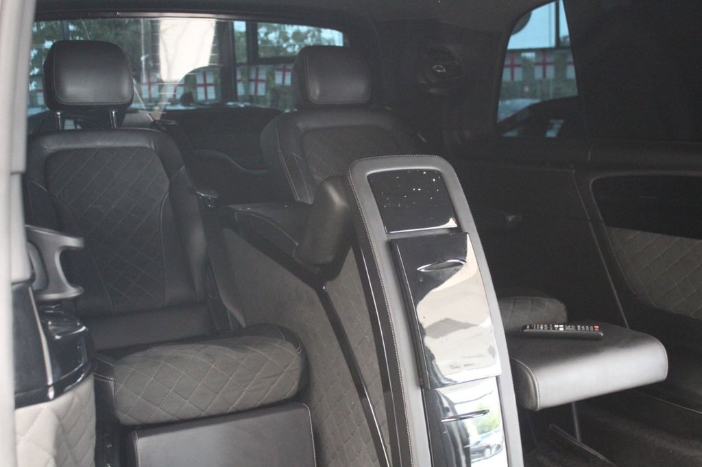 Used Mercedes-Benz V-Class 2017 for sale - 78002840: Photo 11