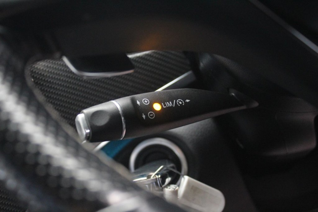 Used Mercedes-Benz V-Class 2017 for sale - 78002840: Photo 37