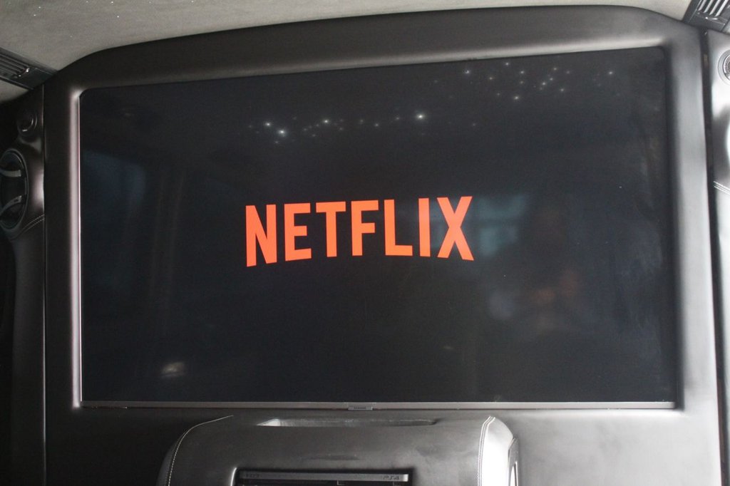 Used Mercedes-Benz V-Class 2017 for sale - 78002840: Photo 5