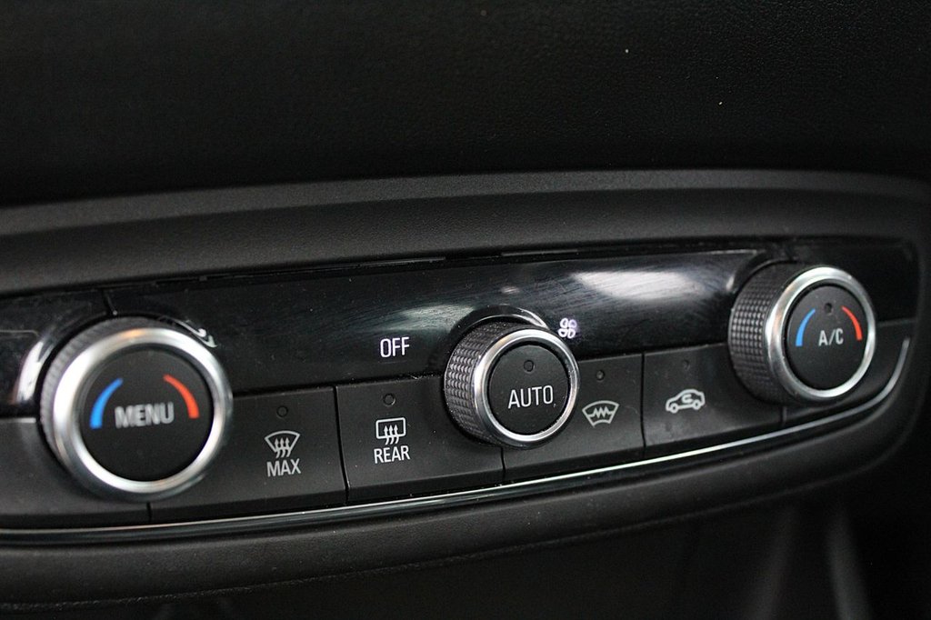 Used Vauxhall Crossland X 2018 for sale - 77952624: Photo 19