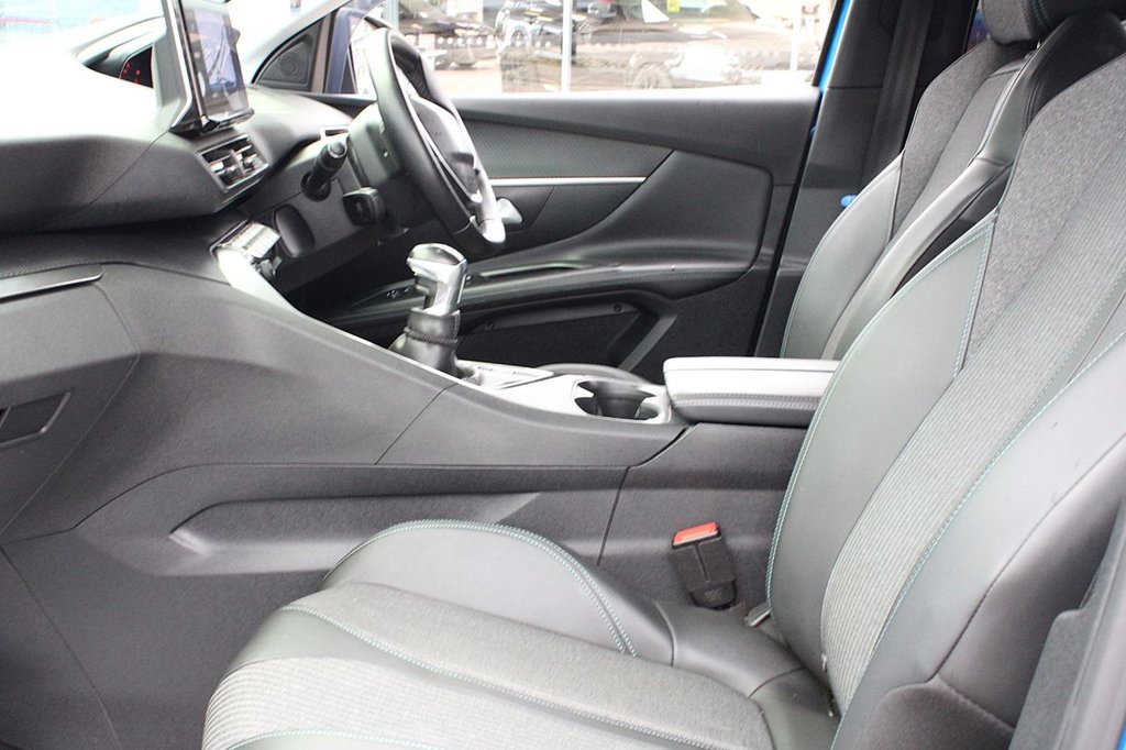 Used Peugeot 3008 2021 for sale - 76105678: Photo 11
