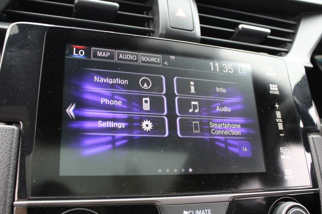 Used Honda Civic 2017 for sale - 76132163: Photo 17
