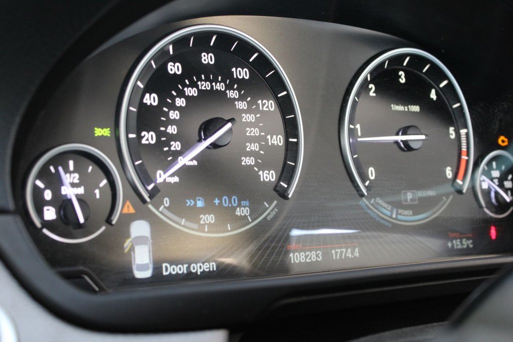 Used BMW 5 Series 2014 for sale - 77231472: Photo 43