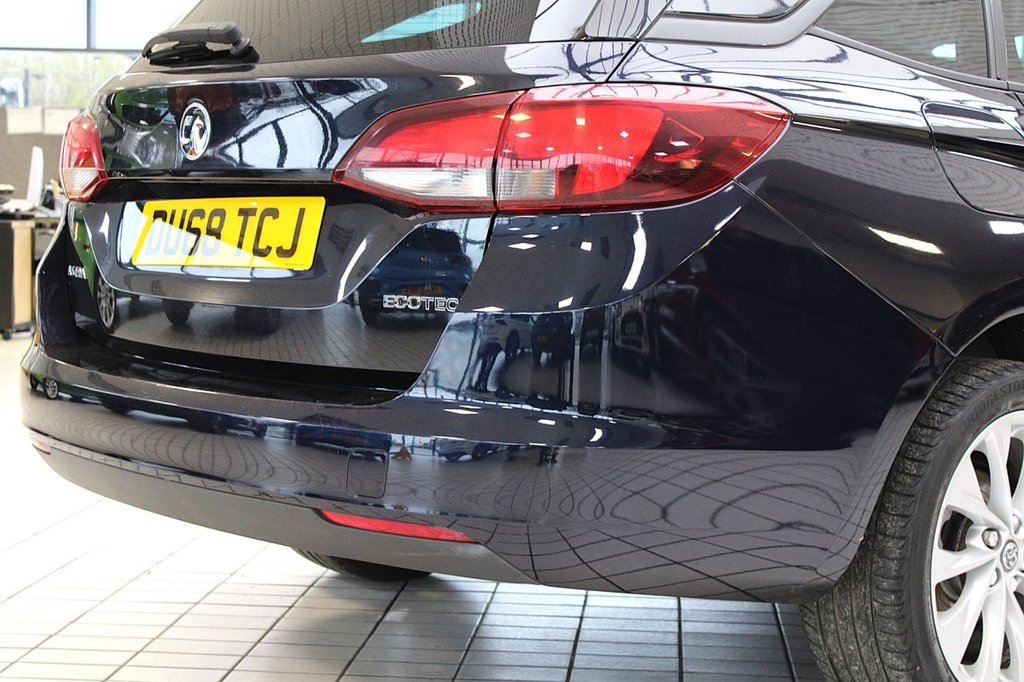 Used Vauxhall Astra 2018 for sale - 77276380: Photo 13