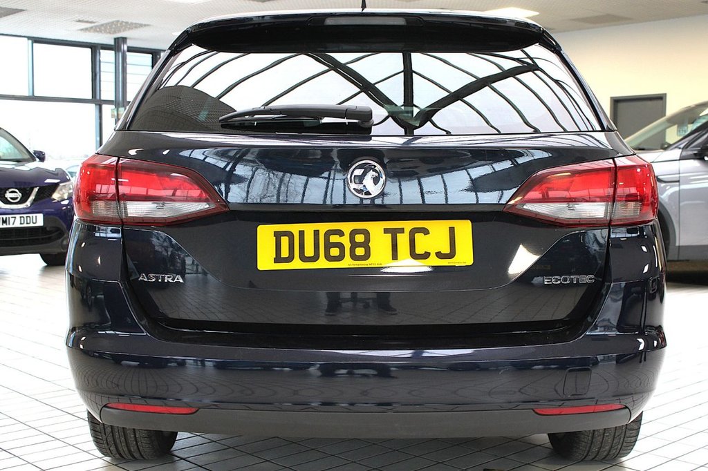 Used Vauxhall Astra 2018 for sale - 77276380: Photo 16