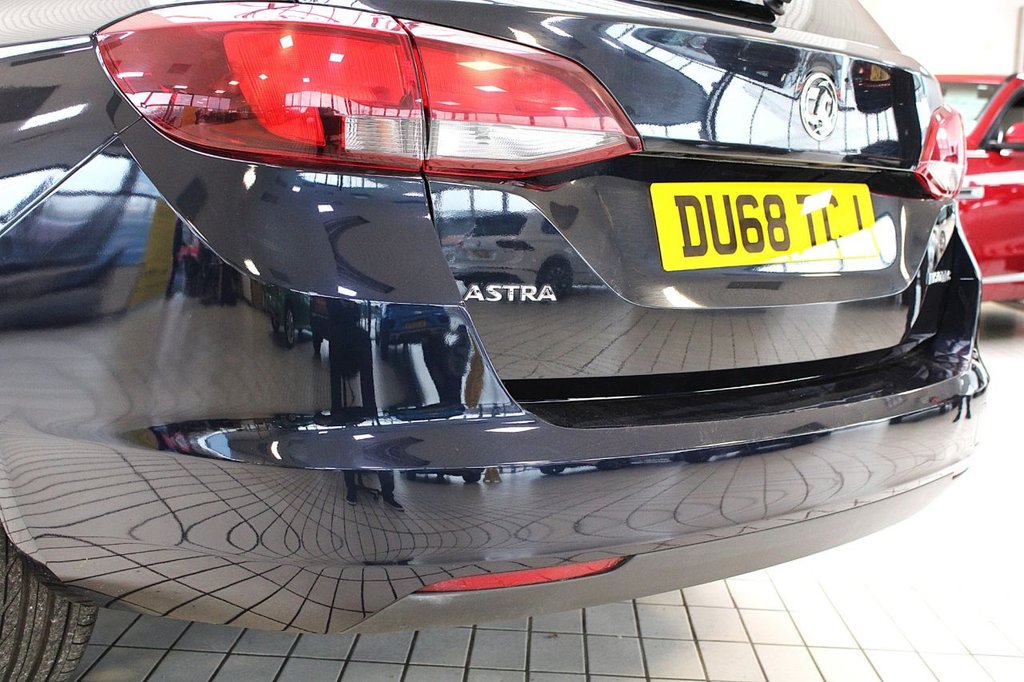 Used Vauxhall Astra 2018 for sale - 77276380: Photo 17