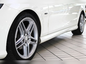 Used Mercedes-Benz C-Class 2012 for sale - 75961046: Photo