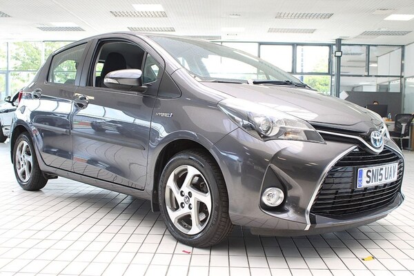 Used Toyota Yaris 2015 for sale - 75689397: Photo 10