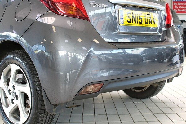 Used Toyota Yaris 2015 for sale - 75689397: Photo 17