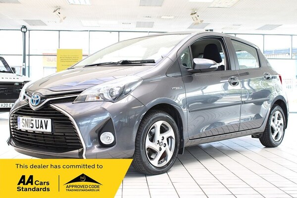 Used Toyota Yaris 2015 for sale - 75689397: Photo 1