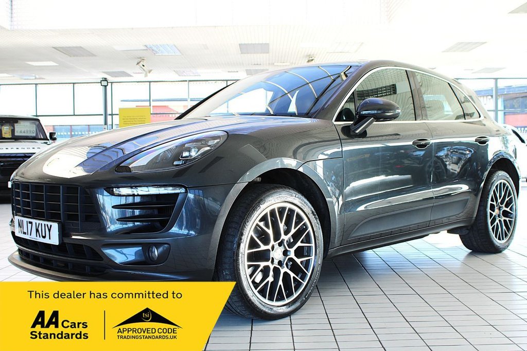 Used Porsche Macan 2017 for sale - 77231402: Photo 2