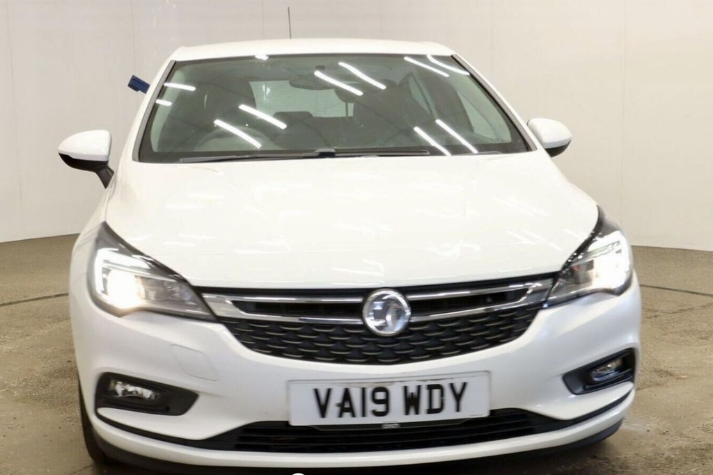 Used Vauxhall Astra 2019 for sale - 76173104: Photo 2