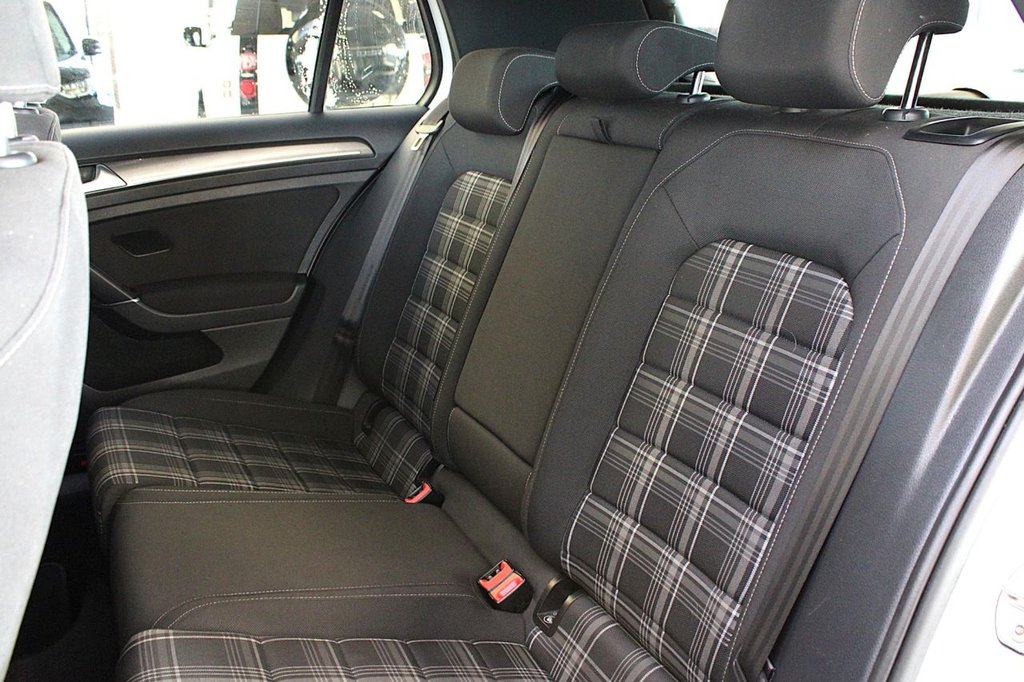 Used Volkswagen Golf 2017 for sale - 77226687: Photo 27