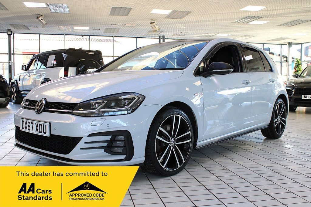 Used Volkswagen Golf 2017 for sale - 77226687: Photo 3