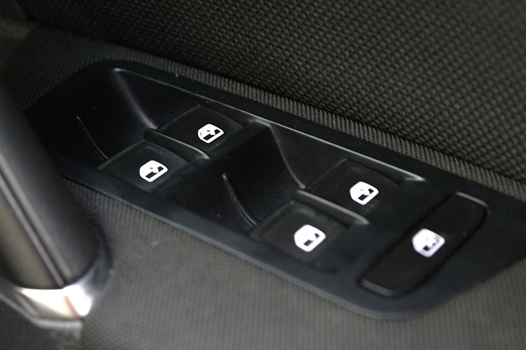 Used Volkswagen Golf 2017 for sale - 77226687: Photo 46