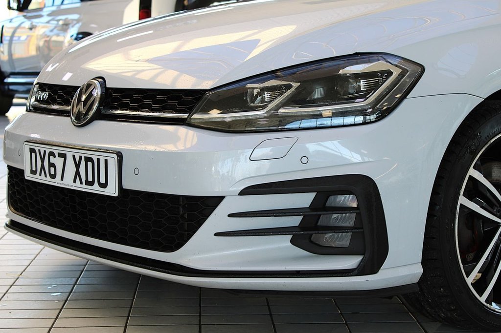 Used Volkswagen Golf 2017 for sale - 77226687: Photo 5