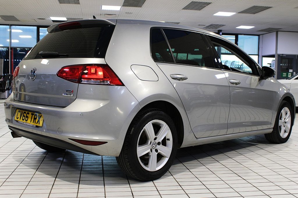 Used Volkswagen Golf 2016 for sale - 77231439: Photo 14