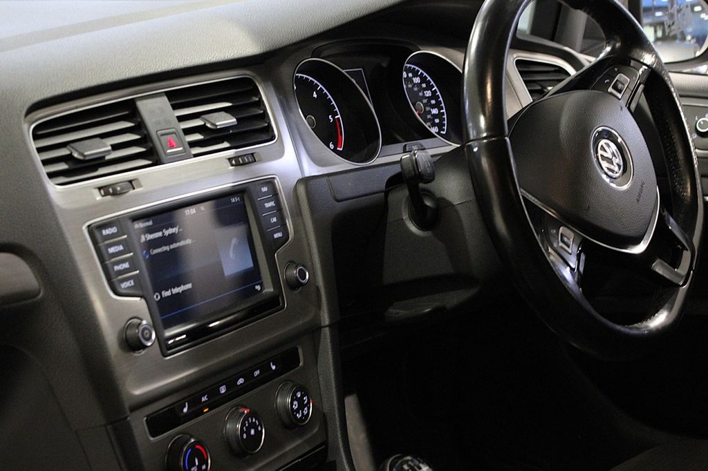 Used Volkswagen Golf 2016 for sale - 77231439: Photo 22