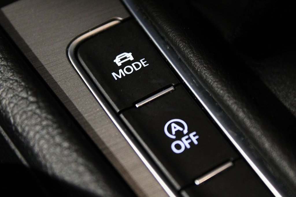 Used Volkswagen Golf 2016 for sale - 77231439: Photo 33