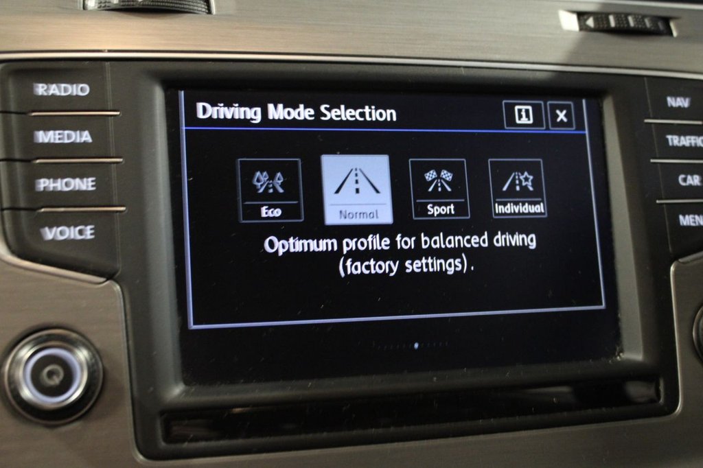 Used Volkswagen Golf 2016 for sale - 77231439: Photo 34