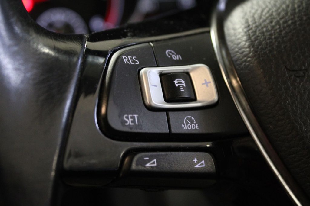 Used Volkswagen Golf 2016 for sale - 77231439: Photo 38