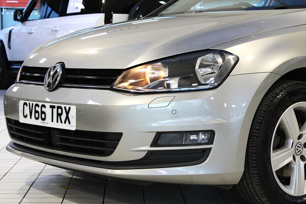 Used Volkswagen Golf 2016 for sale - 77231439: Photo 4