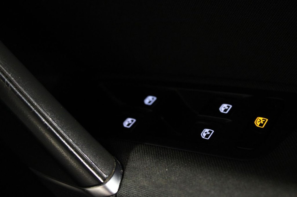 Used Volkswagen Golf 2016 for sale - 77231439: Photo 40