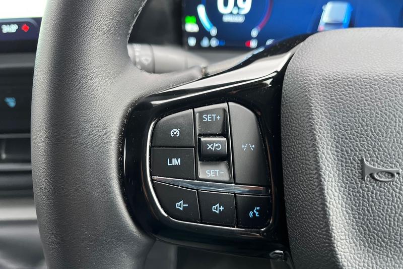 Used Ford Transit Custom 2025 for sale - 76966150: Photo 20