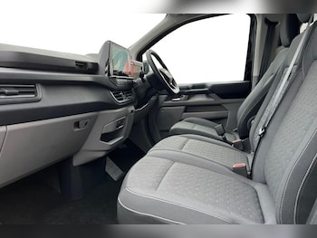 Used Ford Transit Custom 2025 for sale - 76953808: Photo