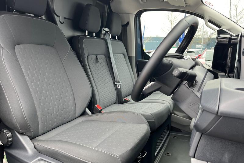 Used Ford Transit Custom 2025 for sale - 77746838: Photo 15