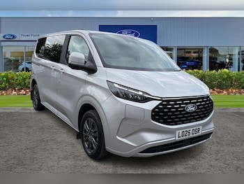 Used Ford Tourneo Custom 2025 for sale - 78602899: Photo