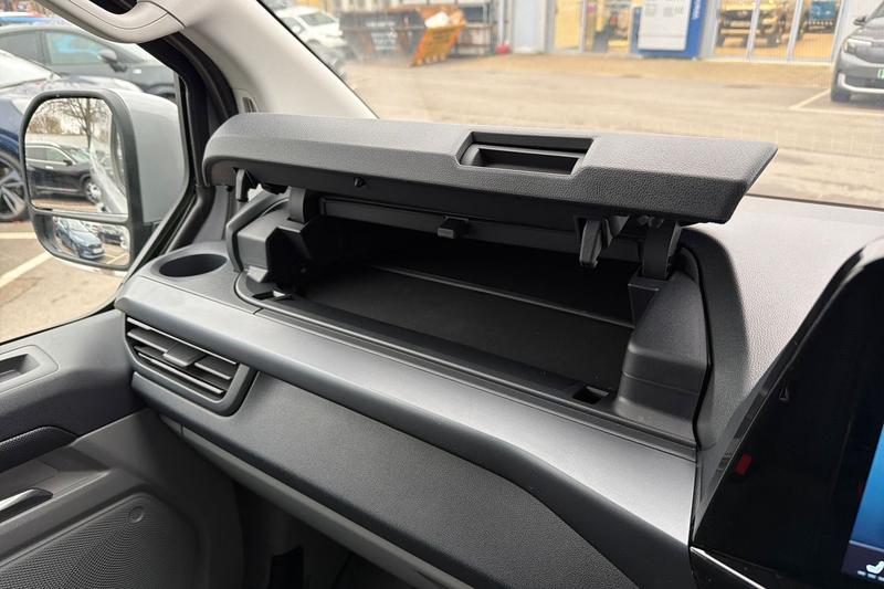 Used Ford Transit Custom 2025 for sale - 77042464: Photo 37