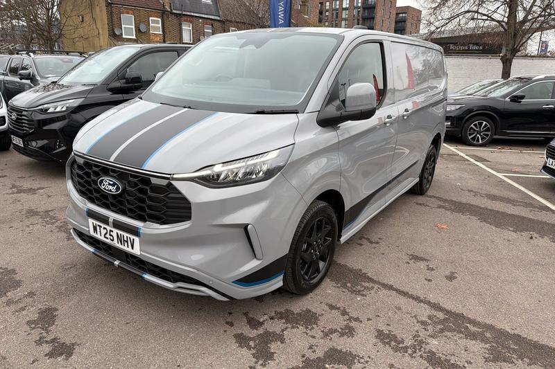 Used Ford Transit Custom 2025 for sale - 77042464: Photo 40