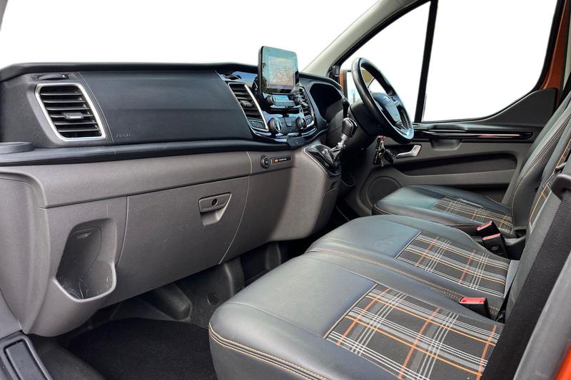 Used Ford Transit Custom 2020 for sale - 76508239: Photo 4