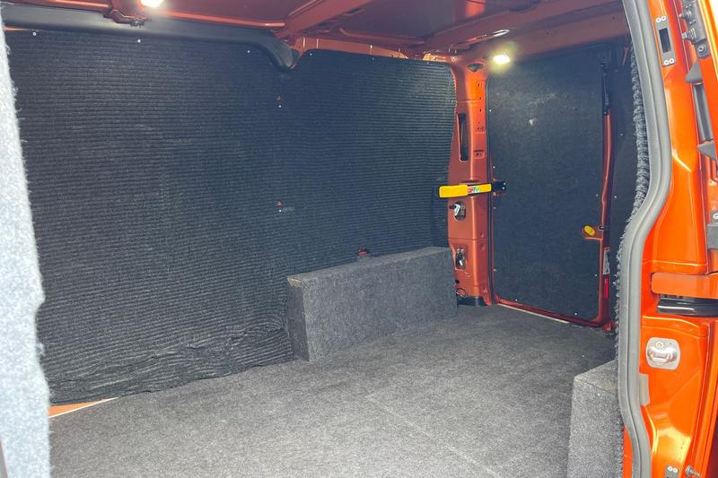 Used Ford Transit Custom 2020 for sale - 76508239: Photo 5